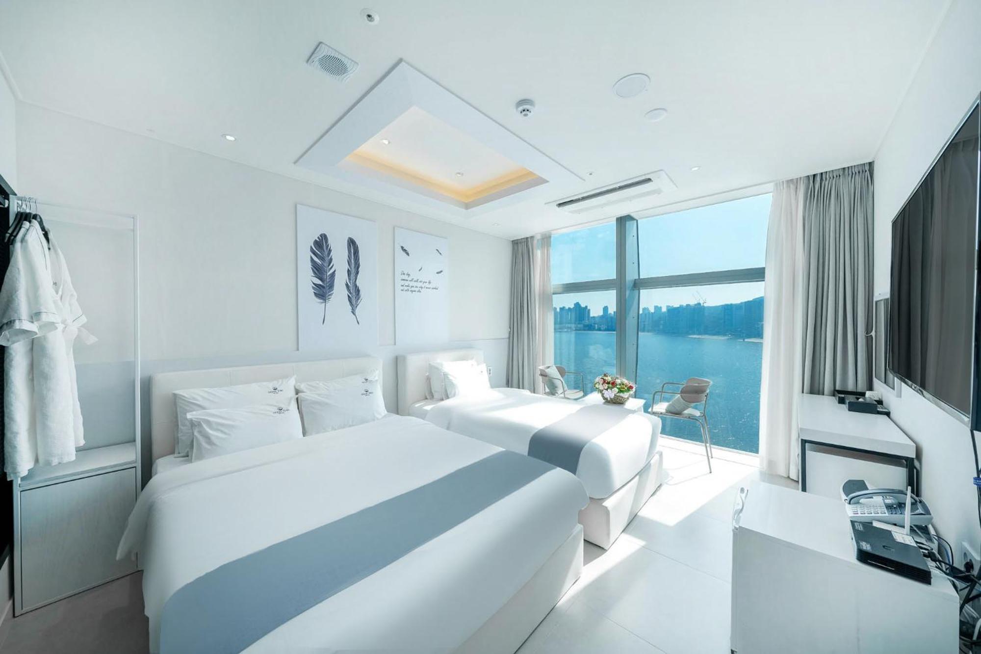 Oceanstay Hotel Busan Exterior photo