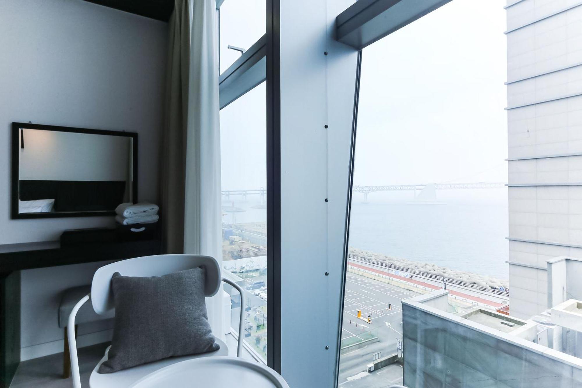 Oceanstay Hotel Busan Exterior photo